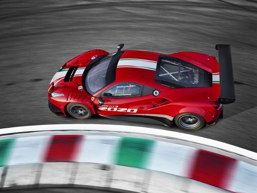  Ferrari 488 GT3 Evo 2020 года  (фото 10 из 10)